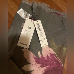 Chicos scarf gray with floral new with tags